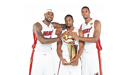 【开云】灰熊核心莫兰特绝杀未果后确诊左肘尺侧副韧带拉伤 赛季前景蒙上阴影